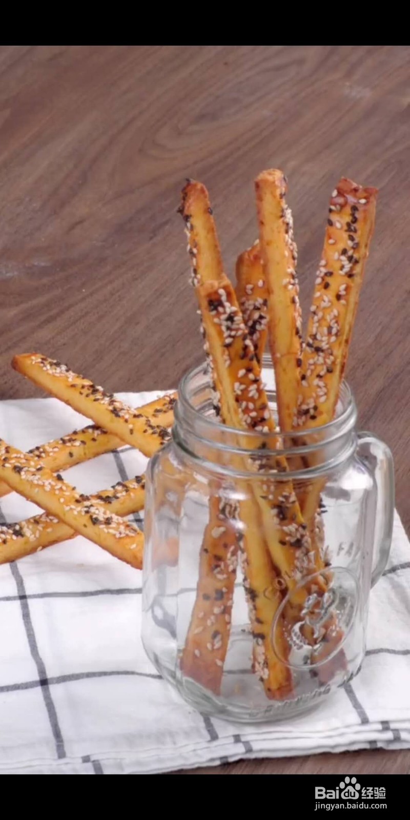 如何做美味的芝麻红薯脆条