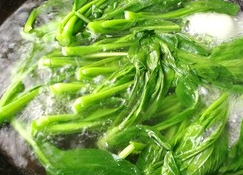 蒜香耗油甜菜心的做法