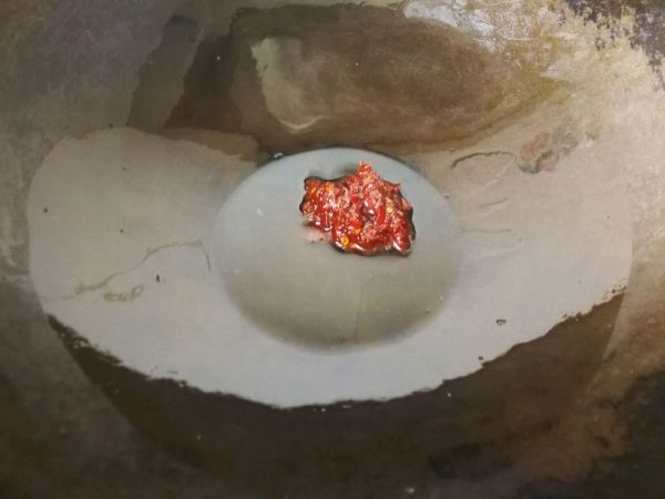 深海鱼籽豆腐煲
