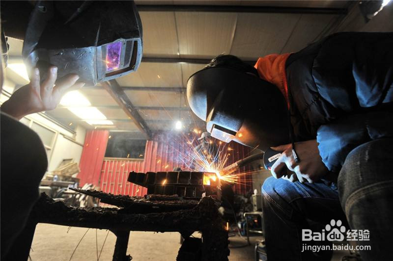 电气焊短期培训班学费多少钱？