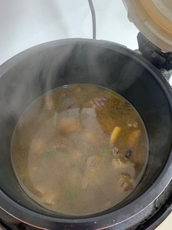 牛肉胡萝卜火锅