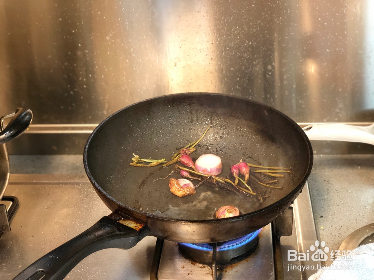 酸酸甜甜的茄汁大虾的做法