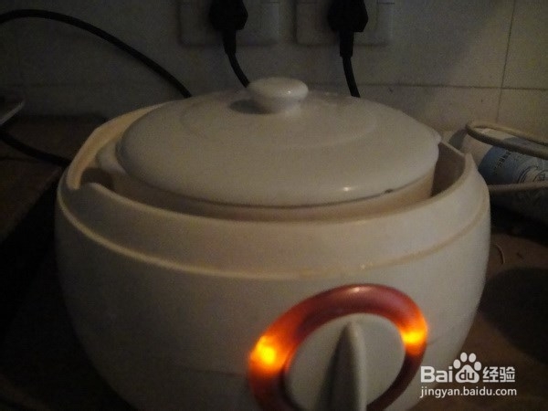 秋季润肺化痰饮品--荸荠雪梨甜品!
