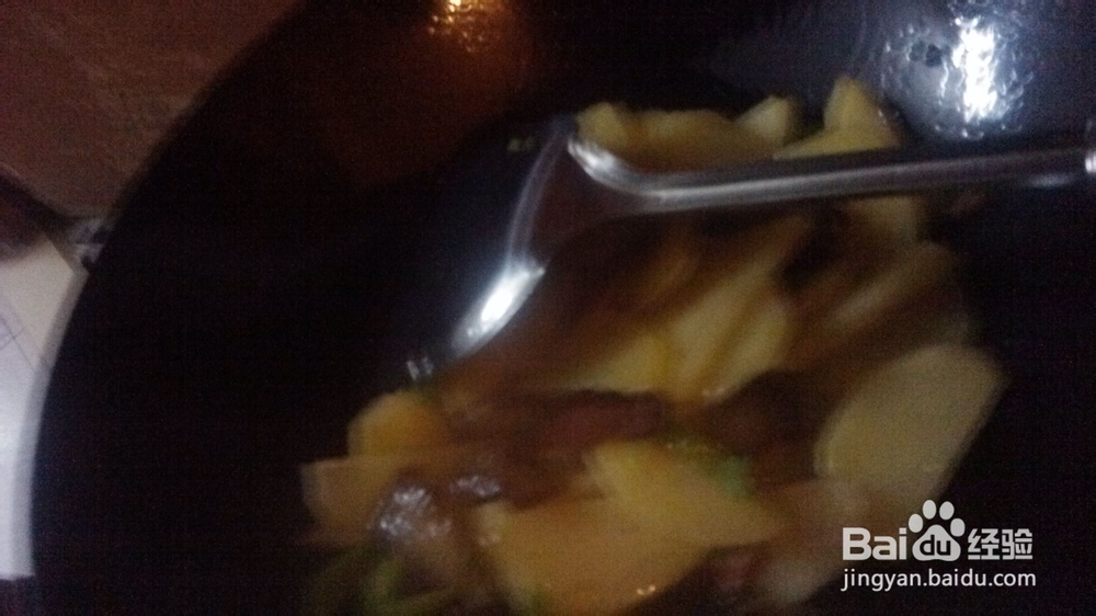 两个人的小日子：[6]晚餐腊肉炒土豆