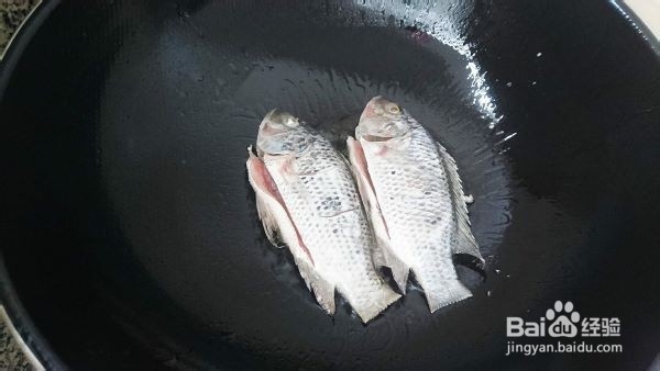 水煮花雕鱼的做法