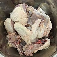 如何制作啤梨土鸡汤火锅