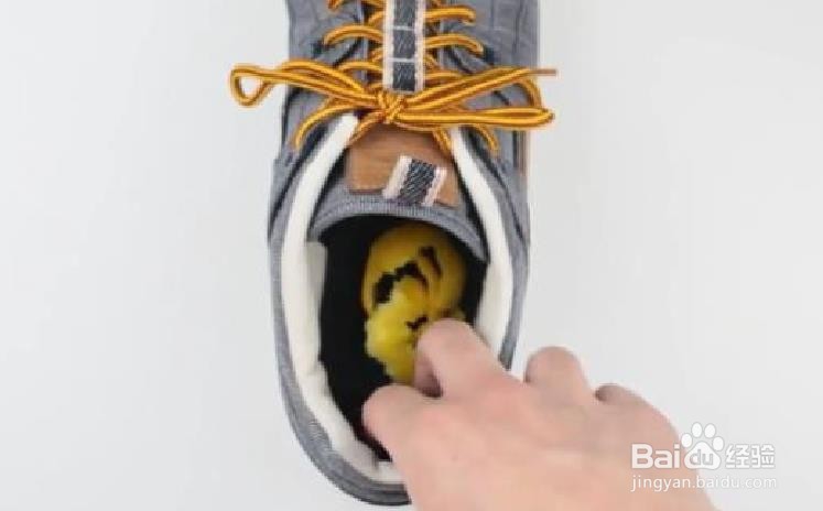 怎样清除鞋子的臭味