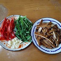 快速制作韭菜炒香干