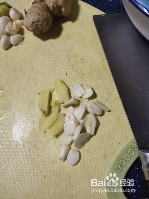 食补佳品百吃不厌的酱黄瓜的做法