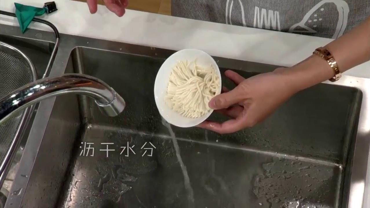 菊花豆腐汤怎么做