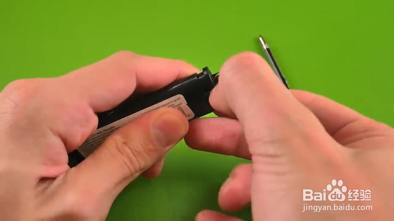 油笔芯可以当打火机燃料吗结果让你震惊!