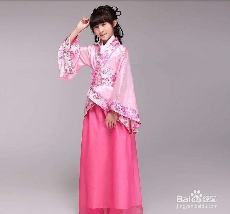 #我来了#怎么分辨汉服和影楼装