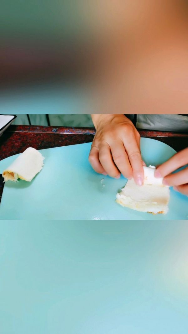 肉松吐司火腿卷