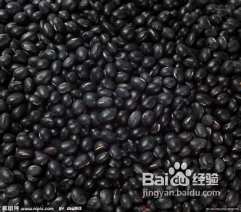 常吃黑色食物补肾防脱发
