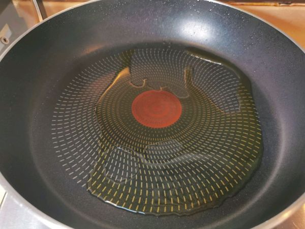 只需番茄酱的番茄大虾