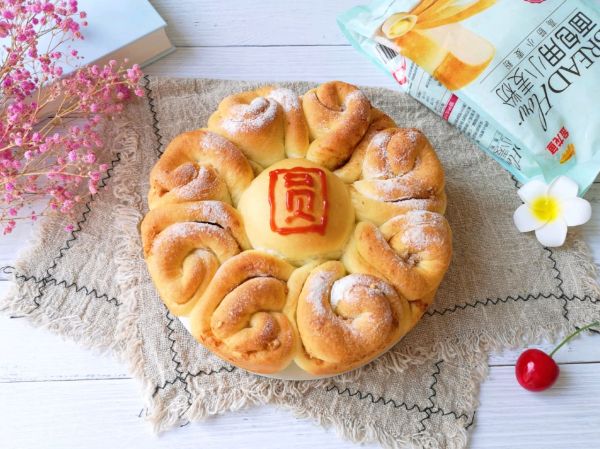 花好月圆夹馅面包