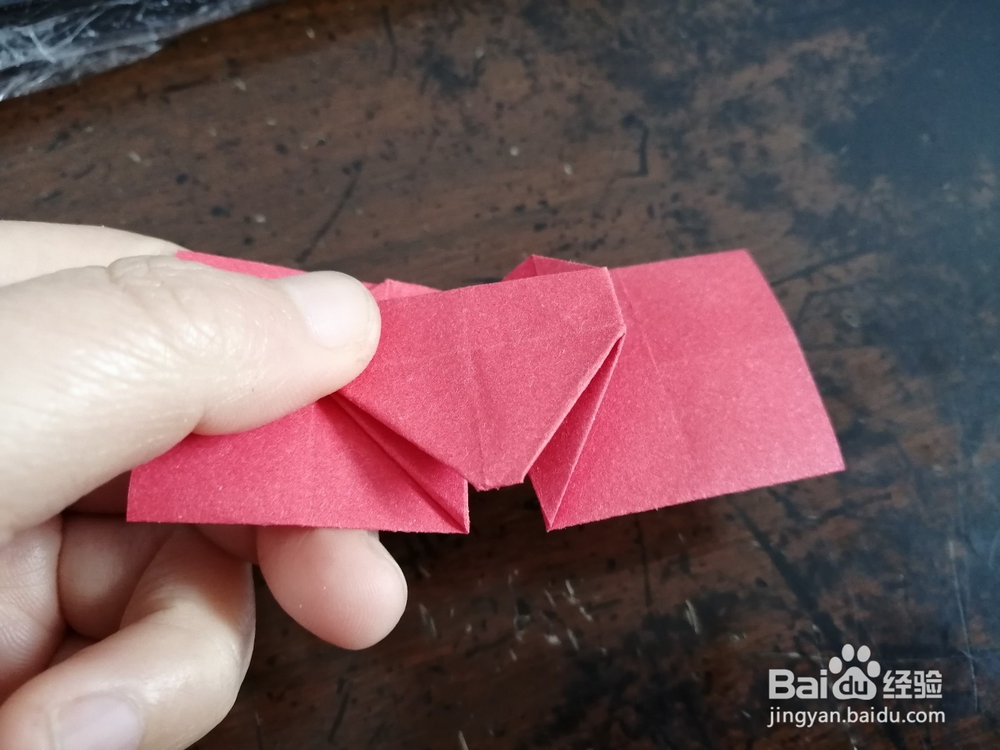 如何折一个抽象的蝴蝶