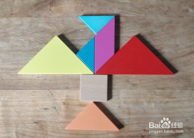 如何用七巧板拼一只老鹰图案的风筝？