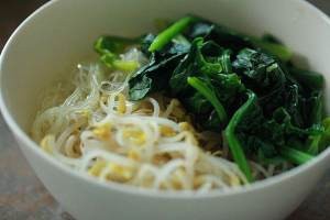 菠菜粉丝的做法