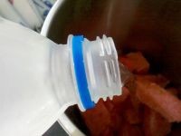 冰凉解暑的西瓜汁