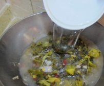 如何做解腻又解酒的酸菜鱼