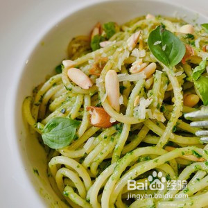青酱意面的做法