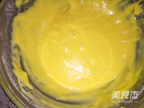 草莓卷奶酪慕斯蛋糕