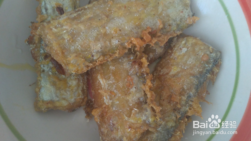 煎炸带鱼，年夜饭，带鱼的煎炸方法。