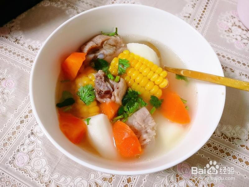 山药玉米 排骨汤🥩的做法