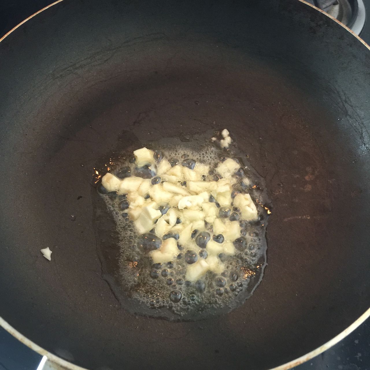 超美味的海鲜奶油意面，每一口都是满满的幸福！