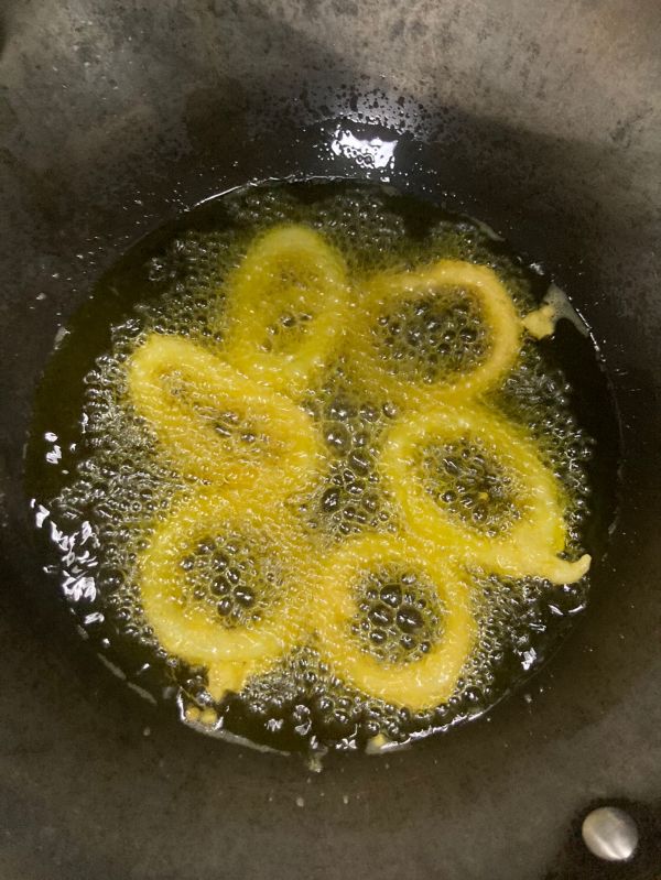 孜然香辣鱿鱼圈