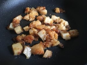 抱蛋煎粽子制作过程