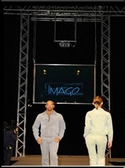 全息投影技术：[3]