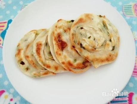 家庭自制葱油饼