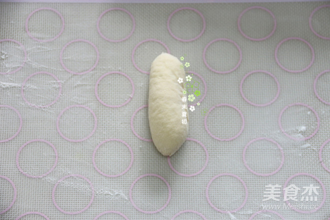 生菜香脆花生沙拉面包