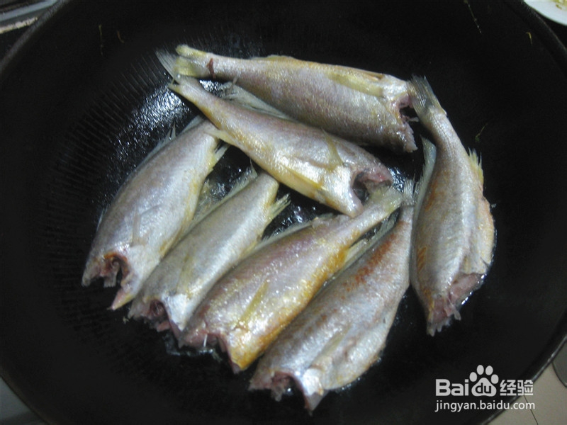 鱼可以这样做——红烧罐头黄花鱼