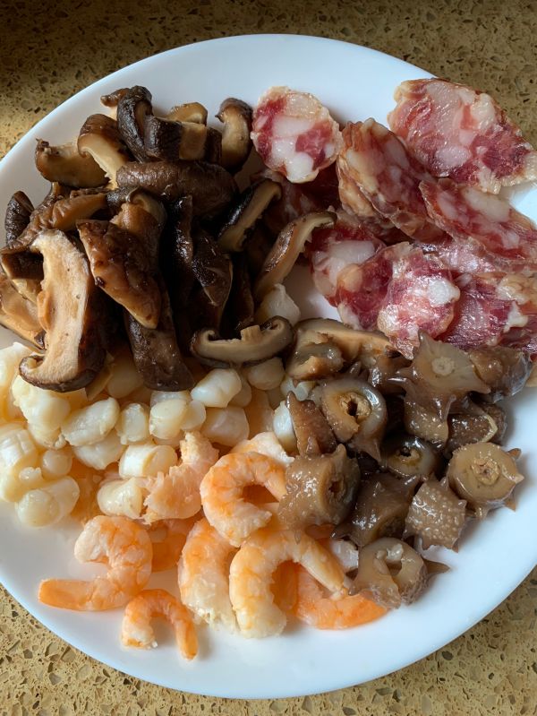 瑶柱虾米海鲜粽