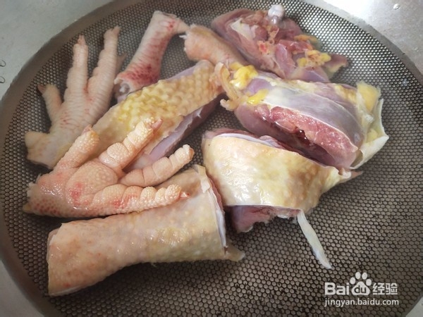 鸡腿炖土豆的制作方法