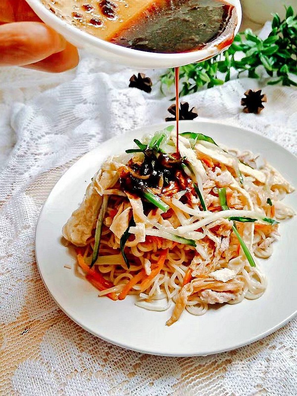 香辣拌伊面的做法