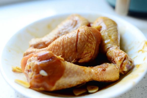 孜然香辣烤鸡腿