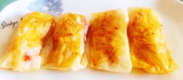 彩椒鸡胸肉春卷