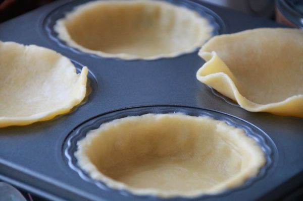 蓝莓菠萝水果派