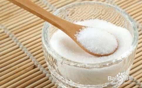 这些食物一定不能让宝宝生吃