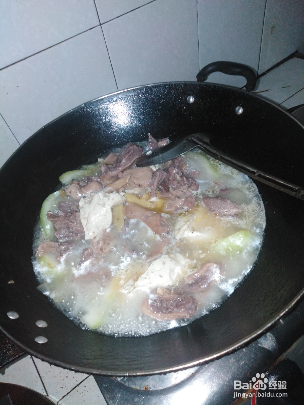 如何做老鸭豆腐冬瓜汤？