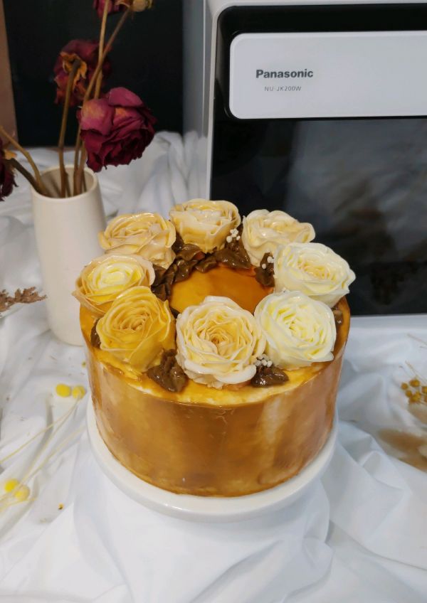 奶油霜裱花蛋糕