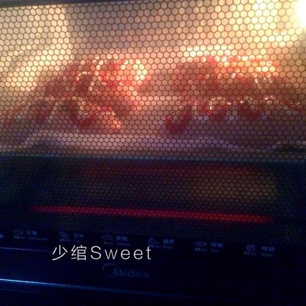 红曲蔓越莓面包