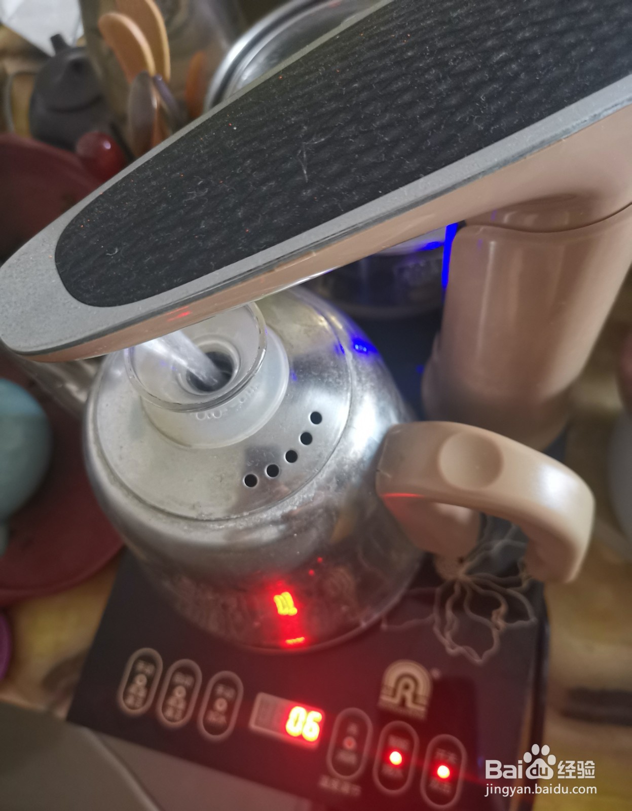 如何使用全自动上水壶烧水