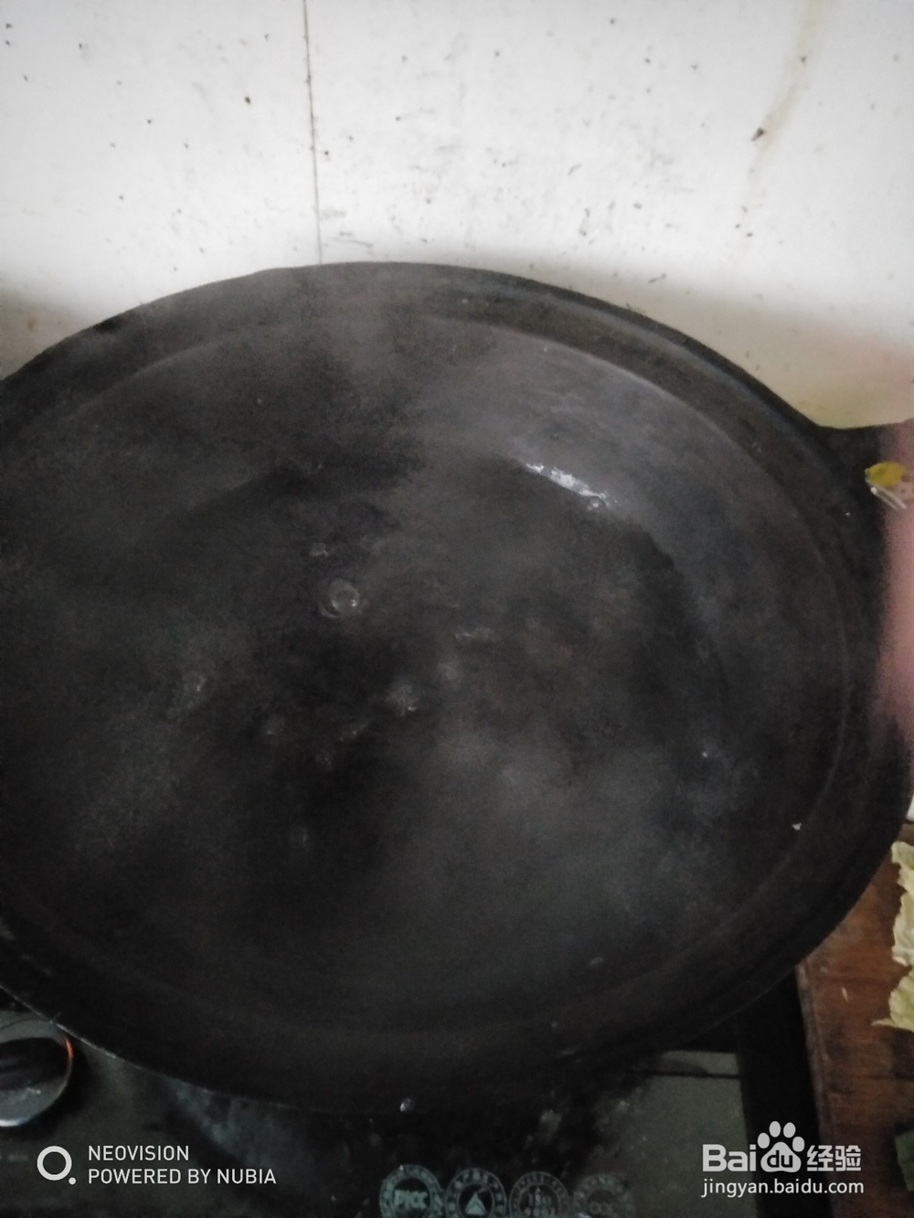 泡发木耳过水焯方法