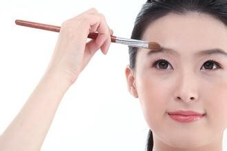 怎样才能化好一个靓妆