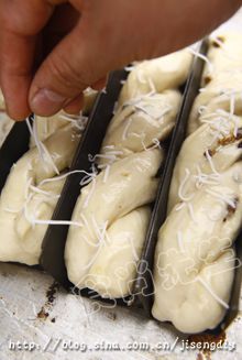 无花果酸奶面包